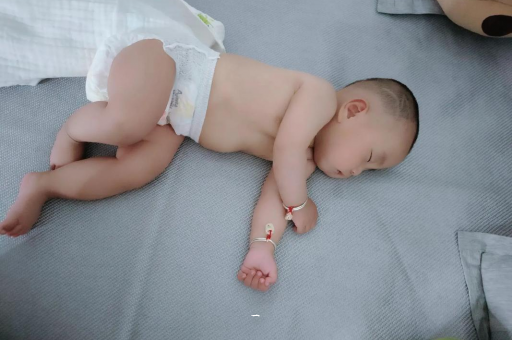 桐城6个月宝宝的辅食